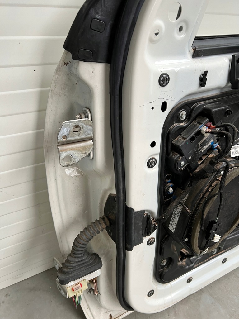 фото №8, Дверь правый перед передние jeep grand cherokee