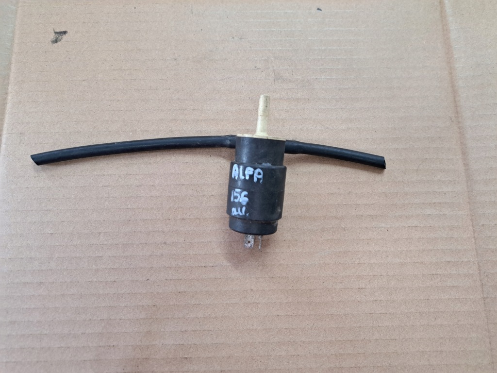 Купити Alfa romeo 156 помпа омивача
