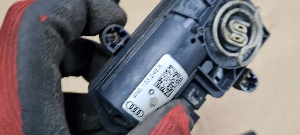 фото №7, S3 8y a3 моторчик выхлоп крышка выхлопных газов 4n0133246a vw tiguan ii