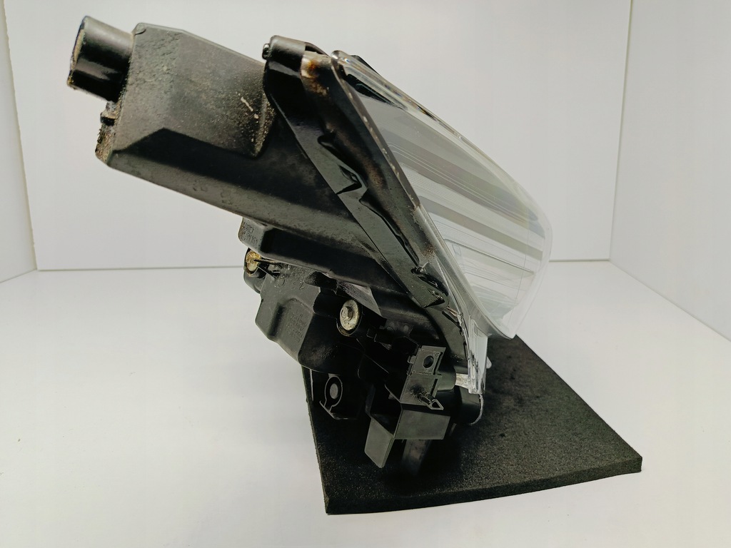 фото №11, Mazda cx-5 cx5 ii 17- лампа правая перед full led eu kb8n51030