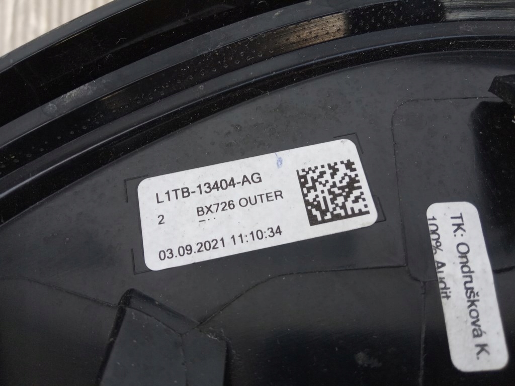 фото №11, Ford puma mk2 2019-23- лампа кузовна правий задня