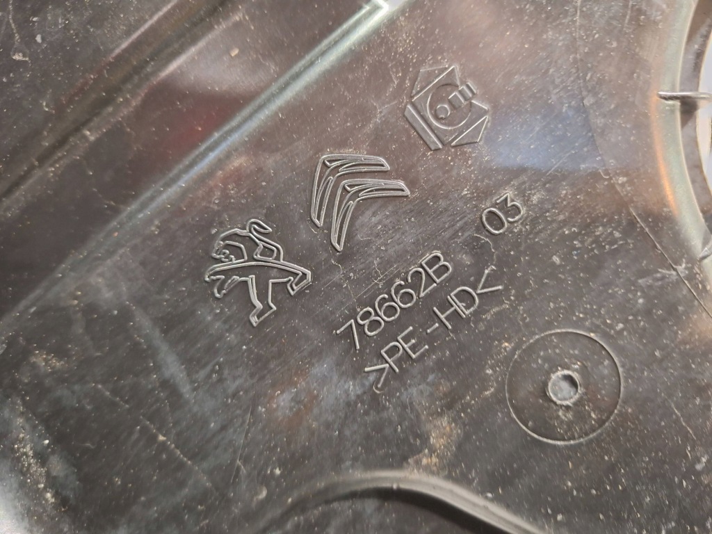 фото №8, Бак насос adblue 12678023 peugeot 3008 i 1.6 bluehdi lift 13-