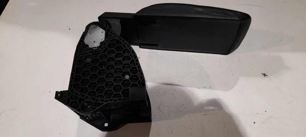 фото №5, Подлокотник skoda superb ii 3t0864207d кожа