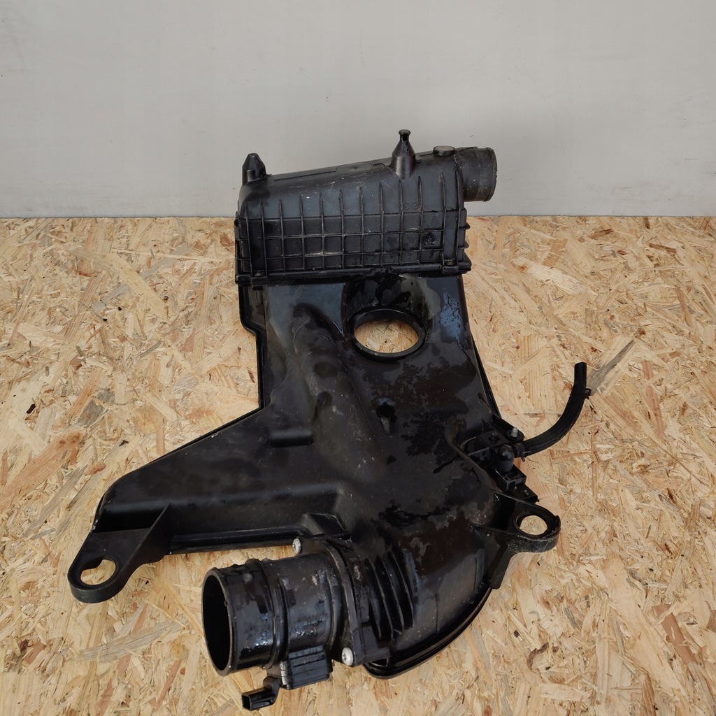 фото №6, Корпус фільтра повітря renault clio iv 70365657