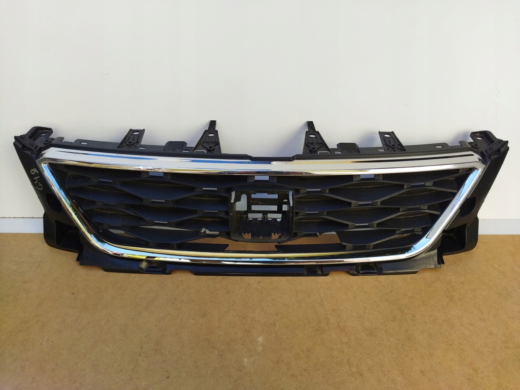 фото №1, Seat ateca рамка хром решітка g49