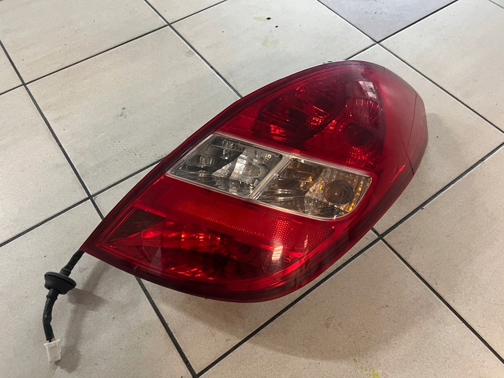 фото №1, Hyundai i20 8-12 5d лампа задняя задняя