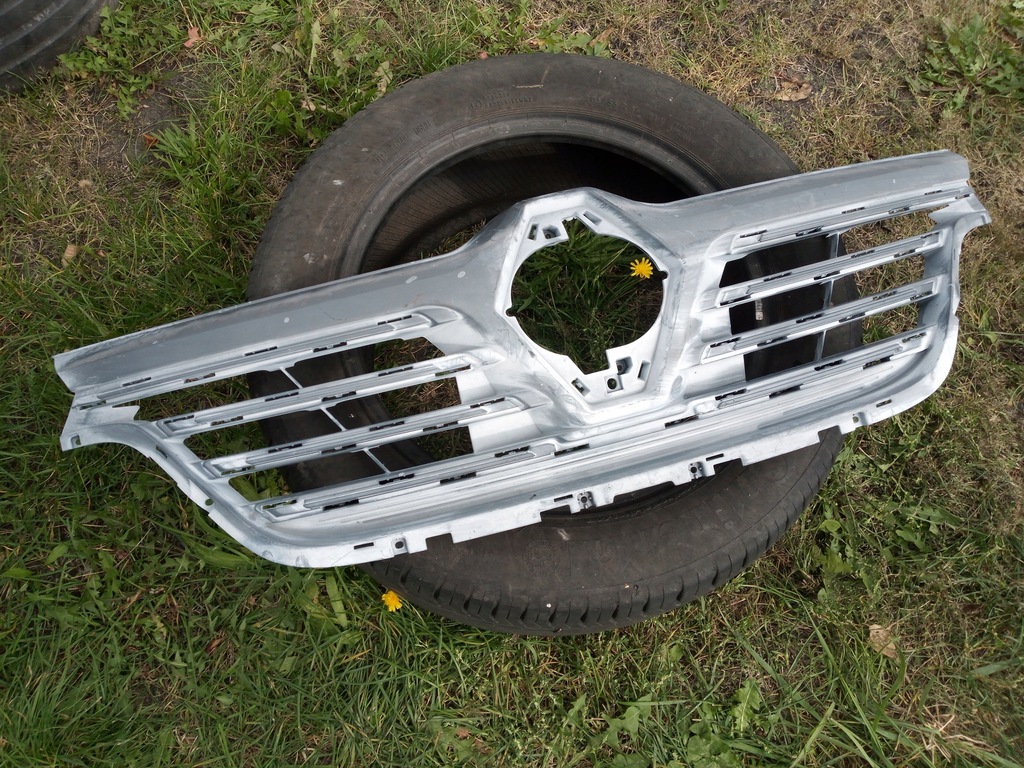 фото №1, Решётка радиатора бампера renault espace v 1711610007