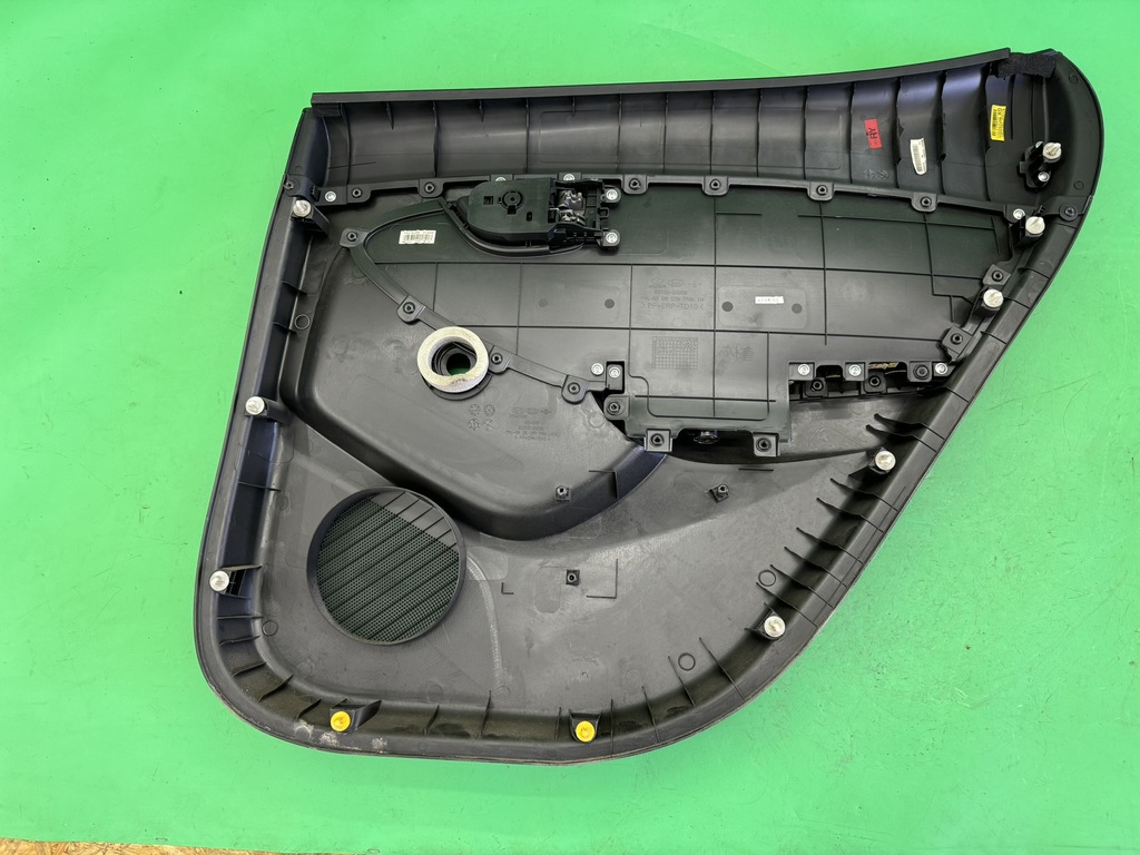 фото №7, Обивка дверь задних обшивка левый задняя задний hyundai elantra v 5 10-16 eu