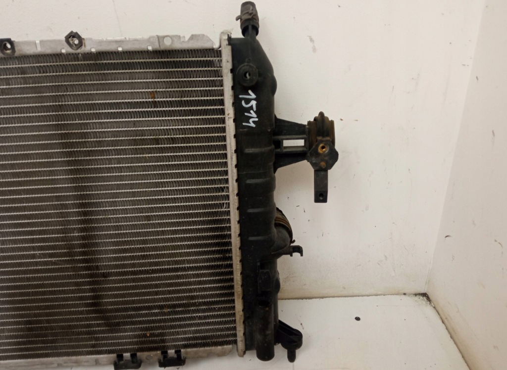 Радиатор воды opel zafira 2,0 dti Недорого