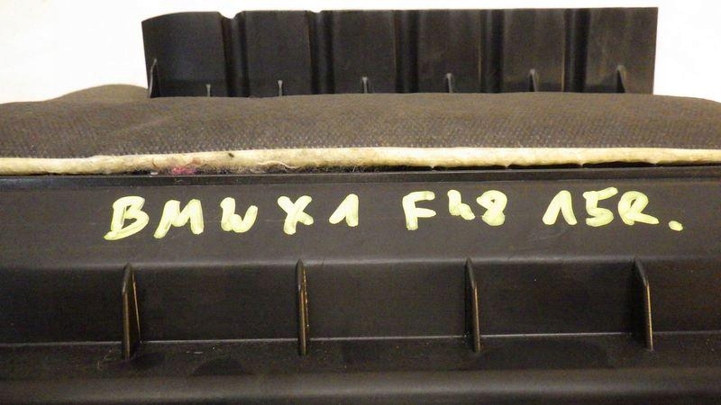 Бардачок правий пасажира накладка під  консоль bmw x1 f48 9359327 Доставка