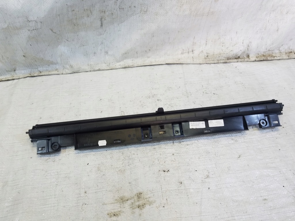 Шторка крышки задний  renault megane 3 кабриолет  cc Цена