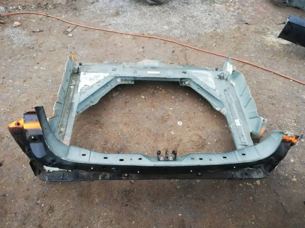 фото №1, Renault megane iii hb pas задній 5d