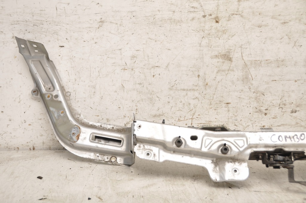 фото №6, Opel combo d pas передний усилитель