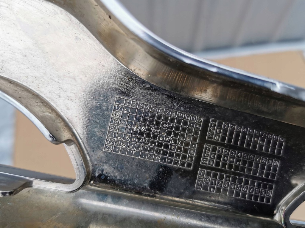 фото №14, Mercedes glb a247 x247 19-23 хром накладка бампера перед a2478855801