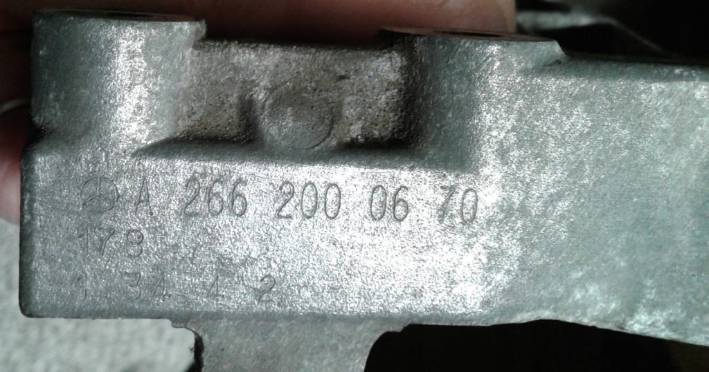 Кронштейн генератора натягувач a2662000670 mercedes w169 a170 1.7 04-08 Київ