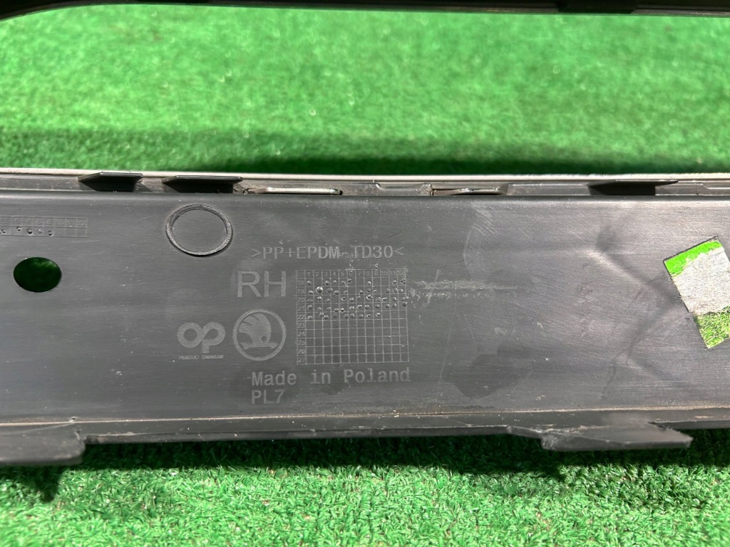 фото №14, Skoda superb iii 3v0 lift решётка бампера правая перед передняя 3v0853666b