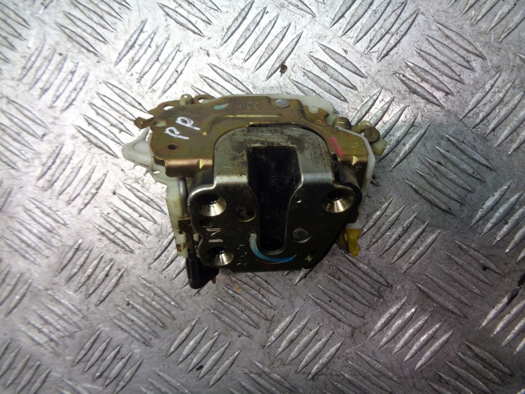 фото №1, Замок двері правий перед nissan micra k11