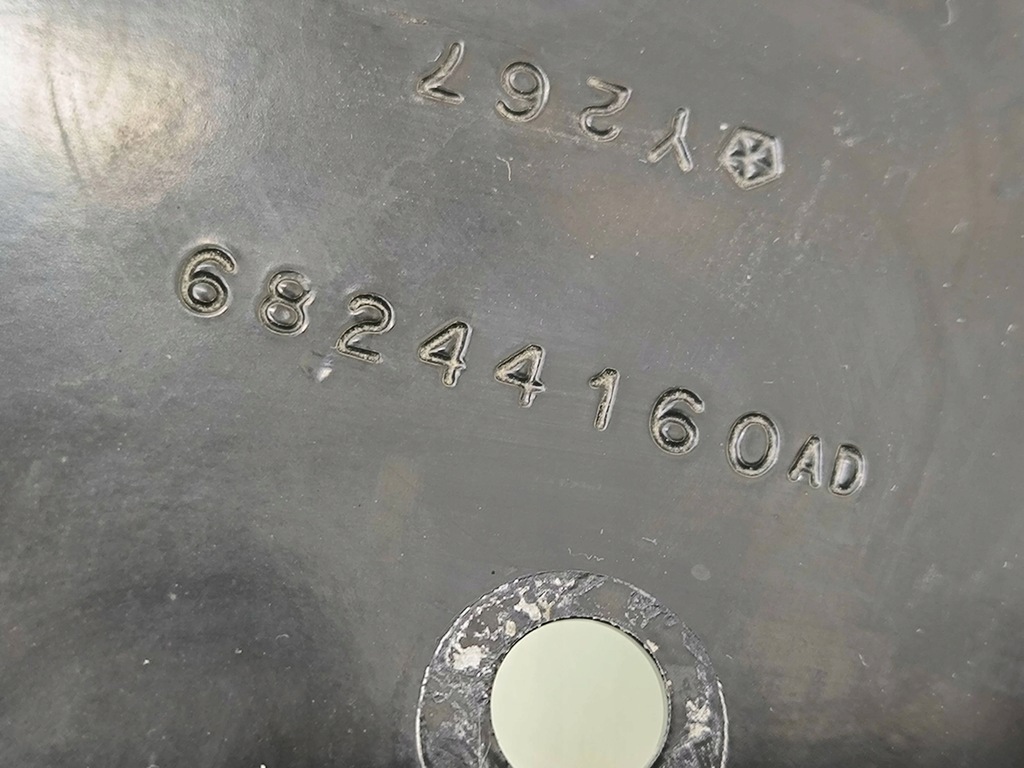 фото №7, Dodge charger 2019 права сторона інше частини відсік двигуна