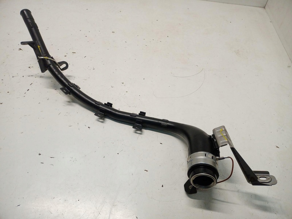 фото №1, Заливна горловина пального peugeot 3008 ii lift гібрид