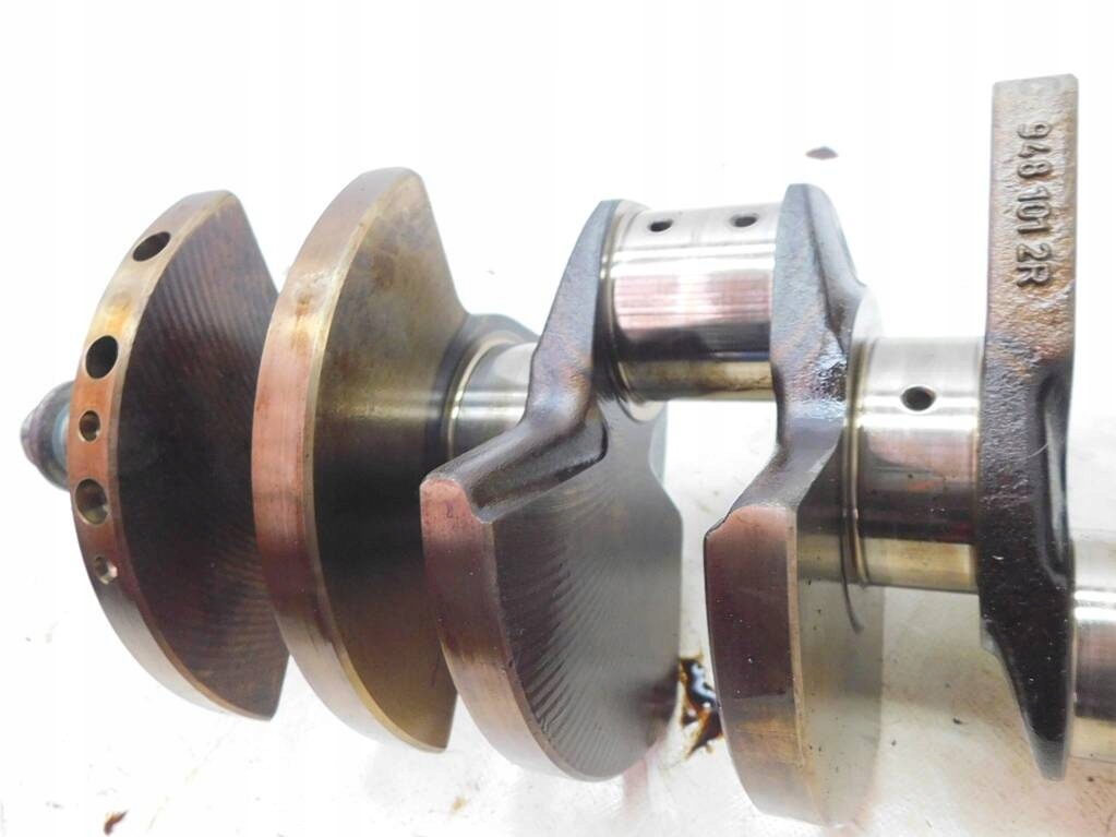 Porsche cayenne 1 4.5 s 03-10 wał колінчастий 9481012r Зі Шроту