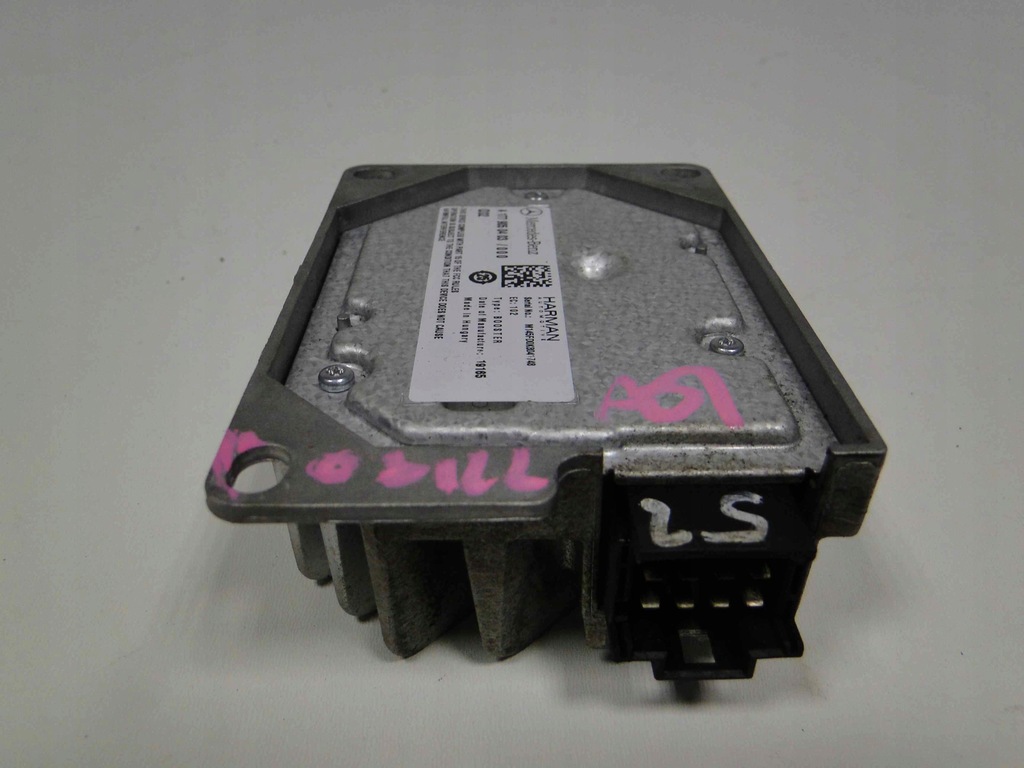 фото №7, Mercedes gls x167 167 усилитель hi-fi harman