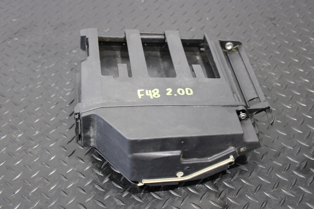 фото №1, Корпус компьютер bmw x1 f48