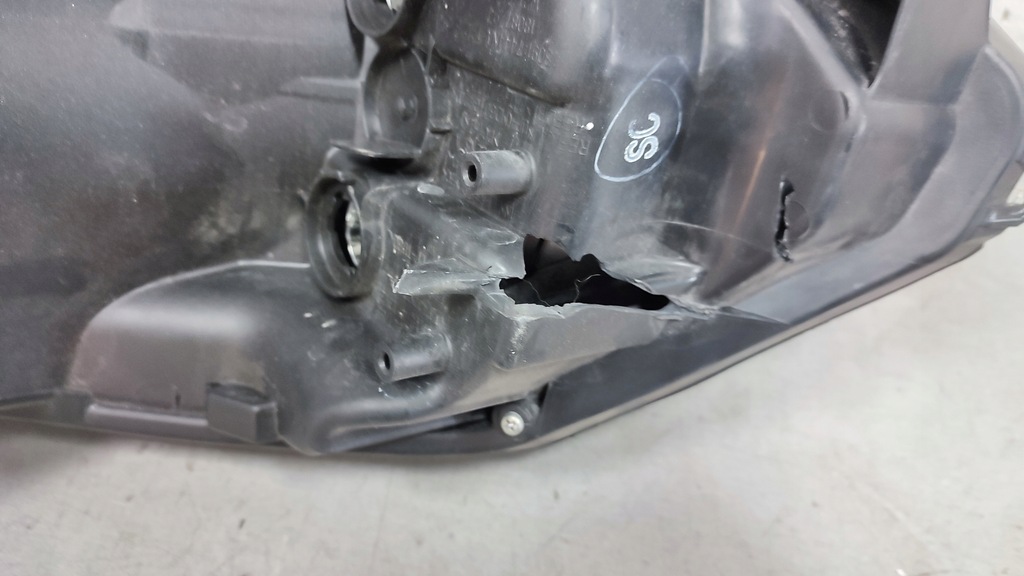 фото №6, Лампа правый перед honda hr-v ii повреждённый корпус