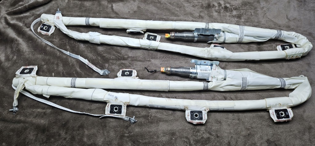 Купить Mercedes w166 ml gl gle шторка безопасности правая a1668600602