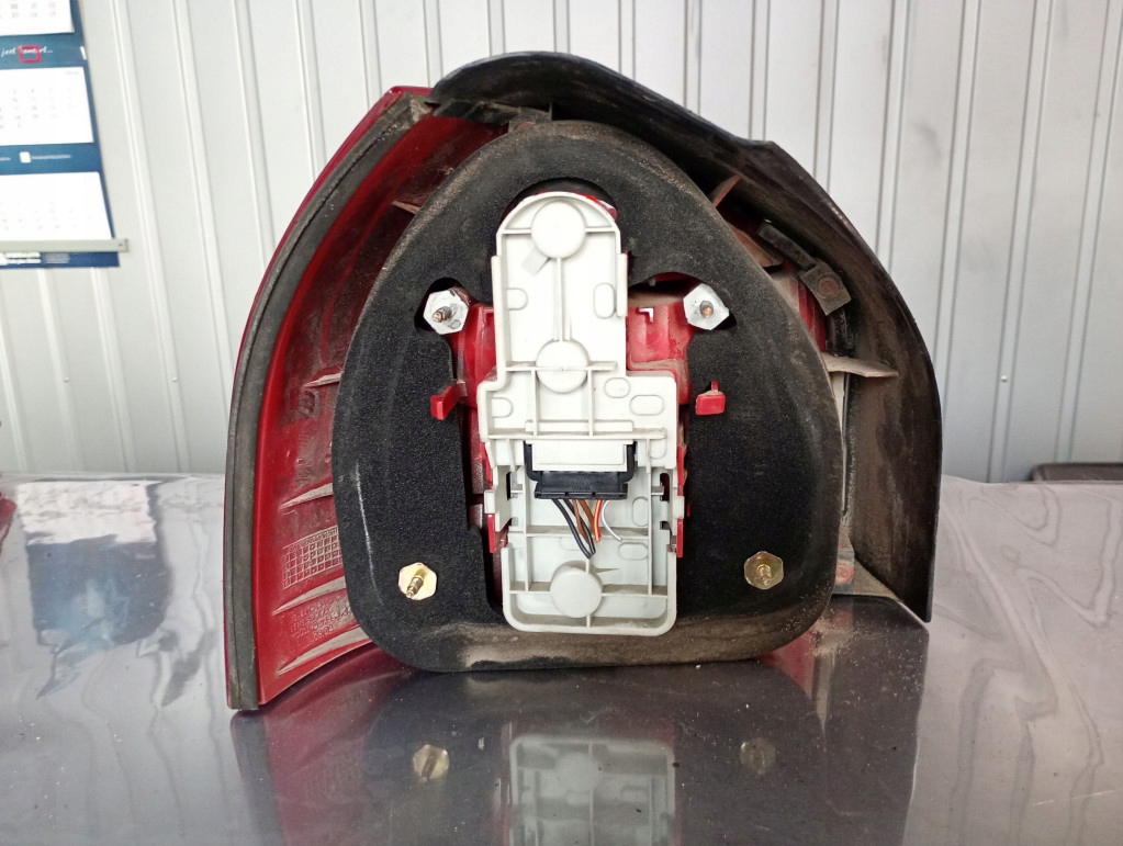 фото №4, Audi a3 8l лампа задняя задняя правая lift