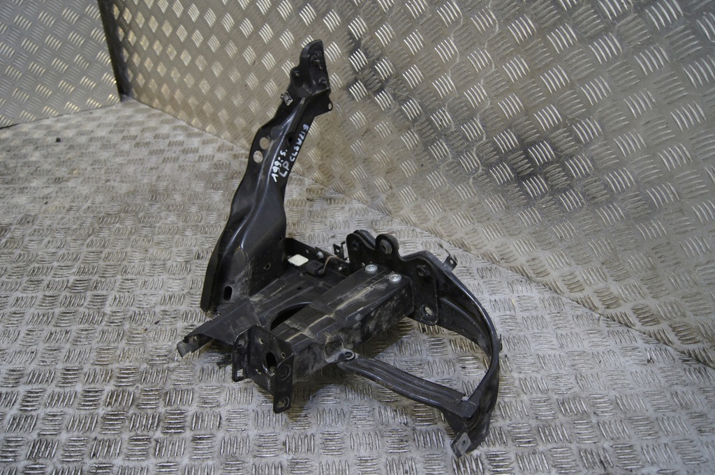 фото №6, Зона деформації ліва панель фари cls w219 amg 6.3