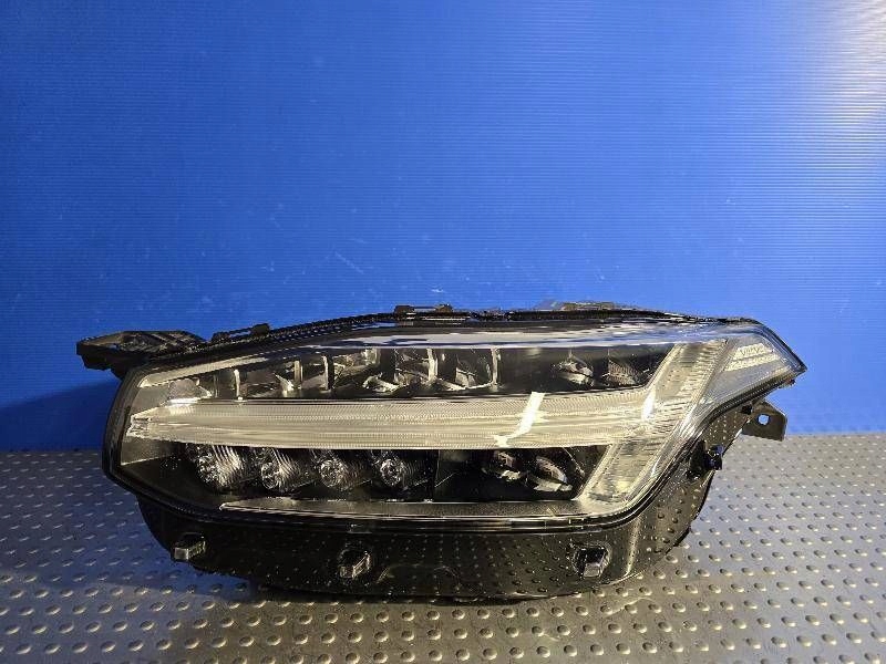Купить Volvo xc90 2 рестайлинг  19- full led 32228296 фара передняя перед левая