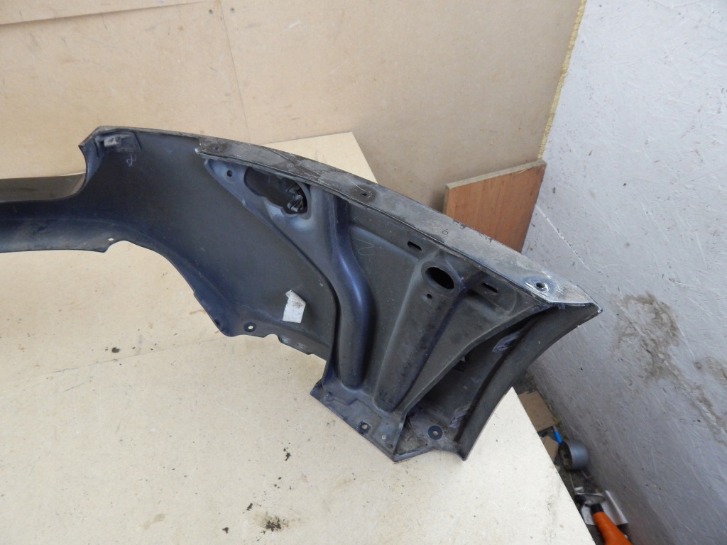 Купить Бампер перед передний aston martin vantage iii ad23-17d957 оригинал