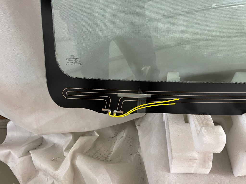 Toyota avensis стекло передняя подогрев датчик 03-09 в Украине