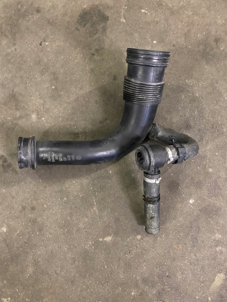 фото №1, Porsche cayenne ii шланг воздуха 7p5129627