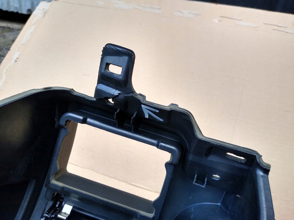 C-max mk1 рестайлинг  fl панель  подушка безопасности водителя пассажир натяжители датчик kuga mk1 Доставка