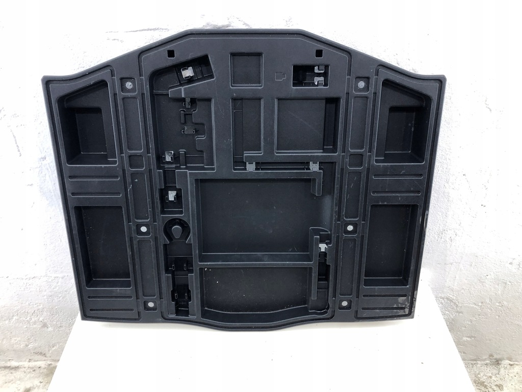 фото №1, Lexus is 300h вкладиш підлога багажника