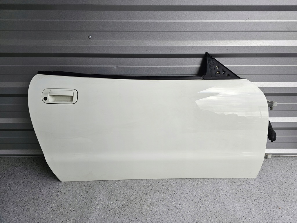 фото №1, Maserati 4200gt cabrio дверь правое полный