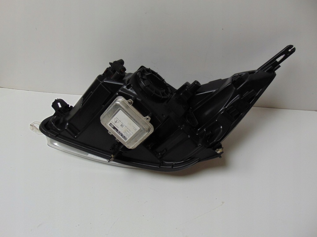 фото №13, Лампа права перед ксенон opel insignia a 13226793 europa комплектна