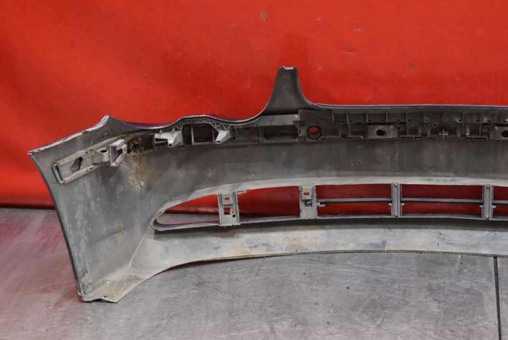 Бампер перед передній szaroniebieski pdc bmw e65 01-05 Недорого