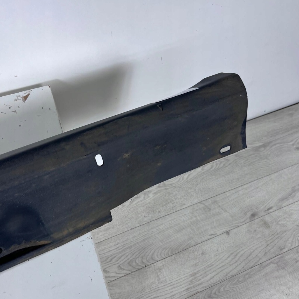 Накладка  накладка порог правая порог правый  ford c-max mk2 2 оригинальный номер am51-r10258-a Цена