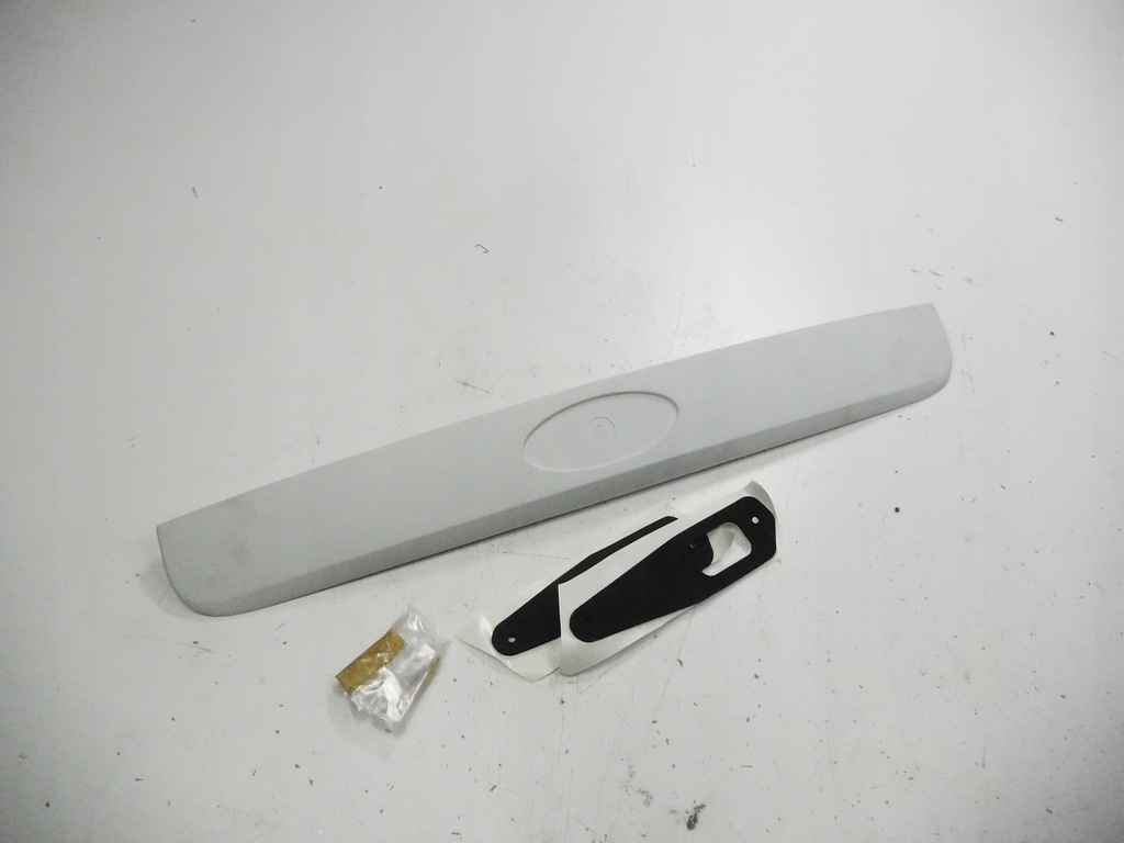 фото №9, Накладка крышки багажника - ford mondeo mk3