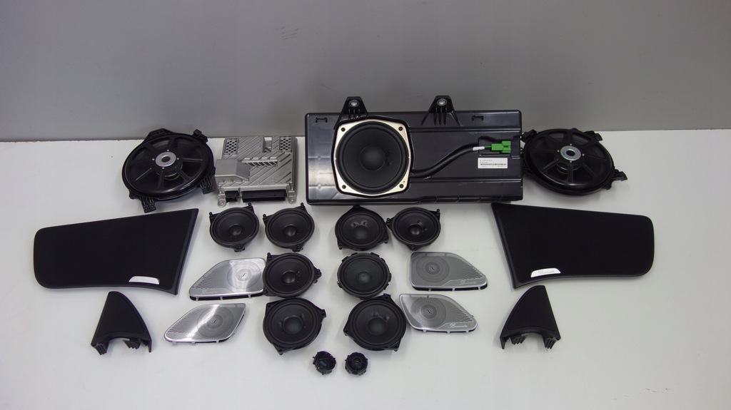 фото №1, Mercedes s w222 динамик динамики усилитель