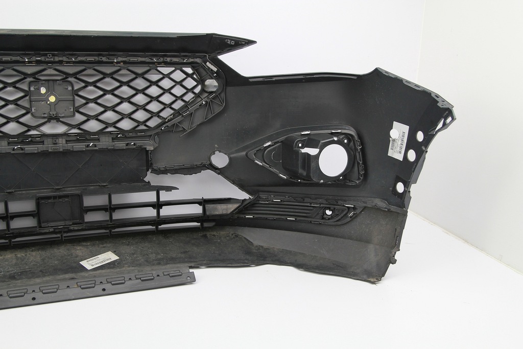 фото №11, Оригинальный бампер перед seat tarraco 5fj 2018- 5fj807221