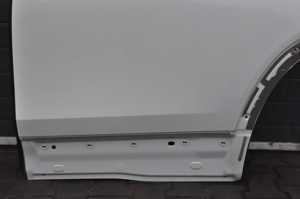 фото №6, Mercedes eqb x243 дверь левый задняя задние 144 2023r