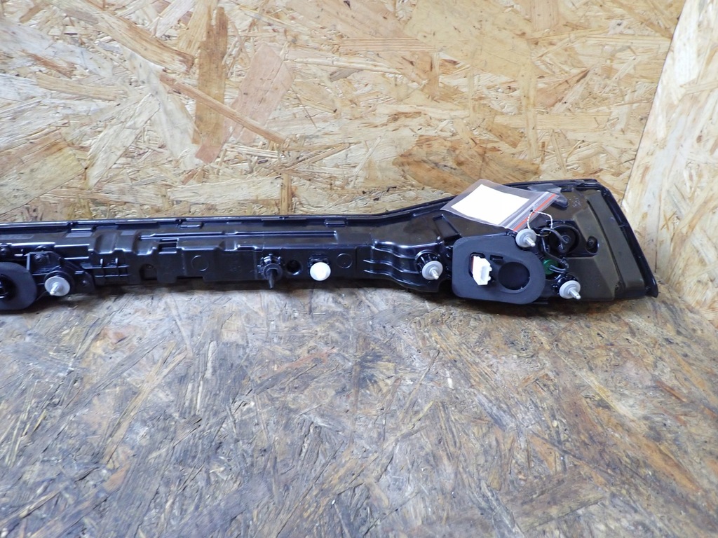 фото №8, Свет стоп лампа задняя hyundai elantra vii седан 1.6 2024r 92409aa200 9759