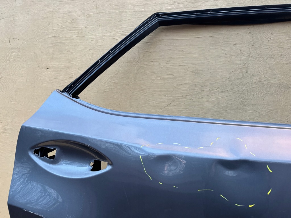 Lexus rx iv 4 15-22r дверь правое  задняя правый  задняя Цена