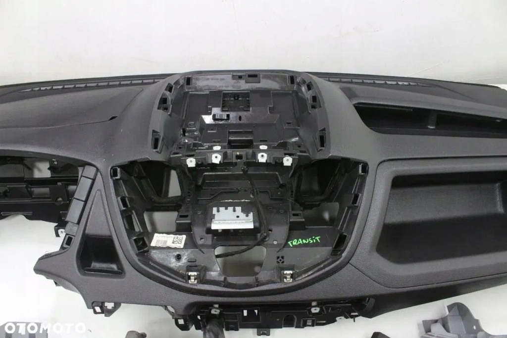 фото №9, Панель приладів консоль пластики тримачі transit mk8