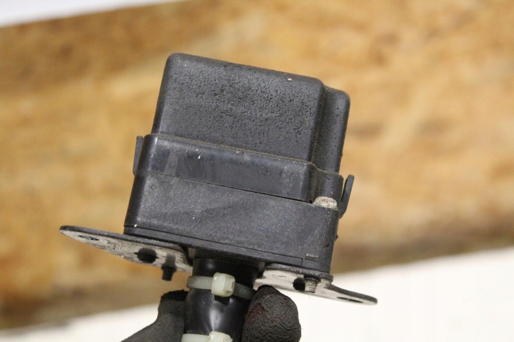 фото №7, Коробка предохранителей корпус коробка реле subaru forester ii sg