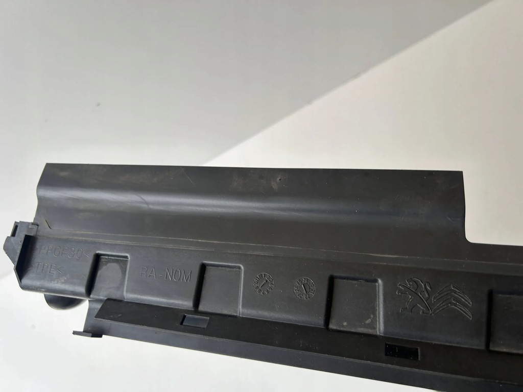 фото №7, Peugeot 3008 5008 ii повітропровід повітря 9817002880 оригінал