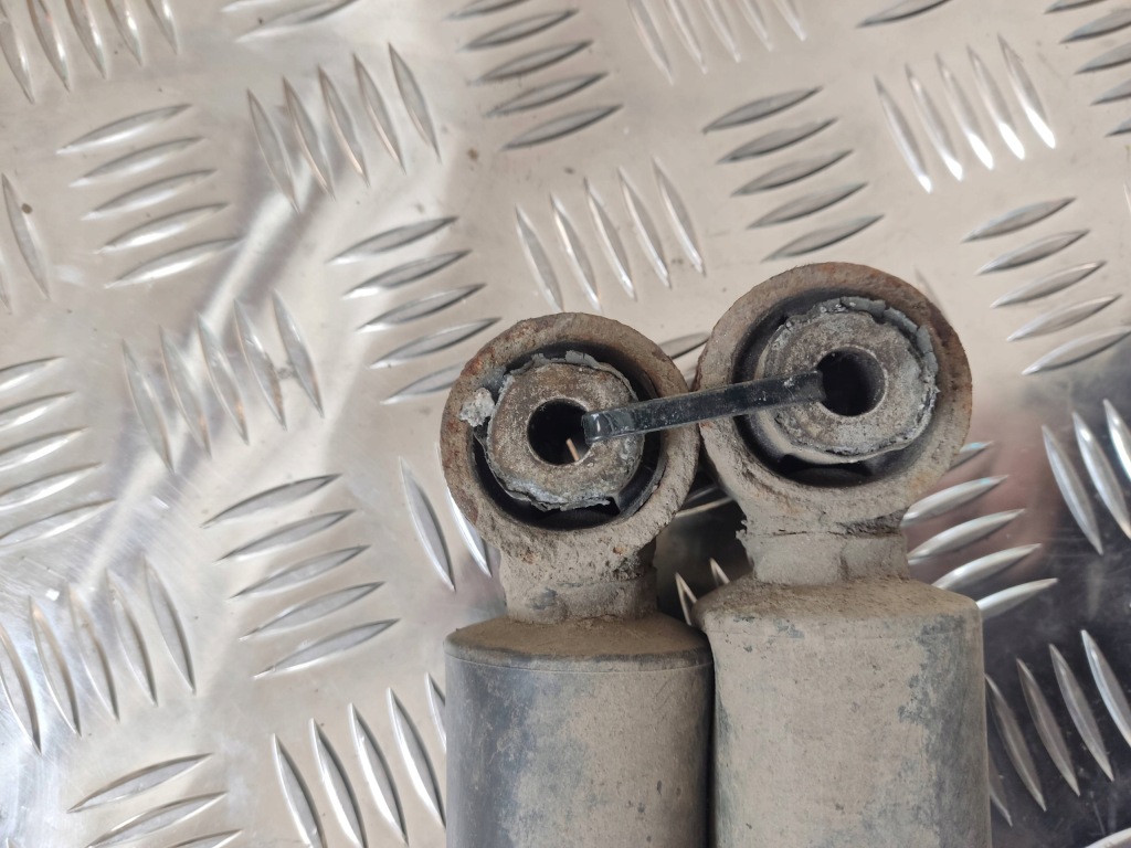 фото №2, Амортизатор правий лівий задня smart fortwo